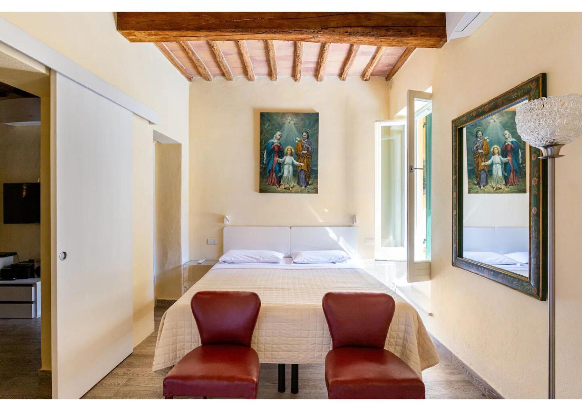 106 Lodge Siena Eksteriør billede